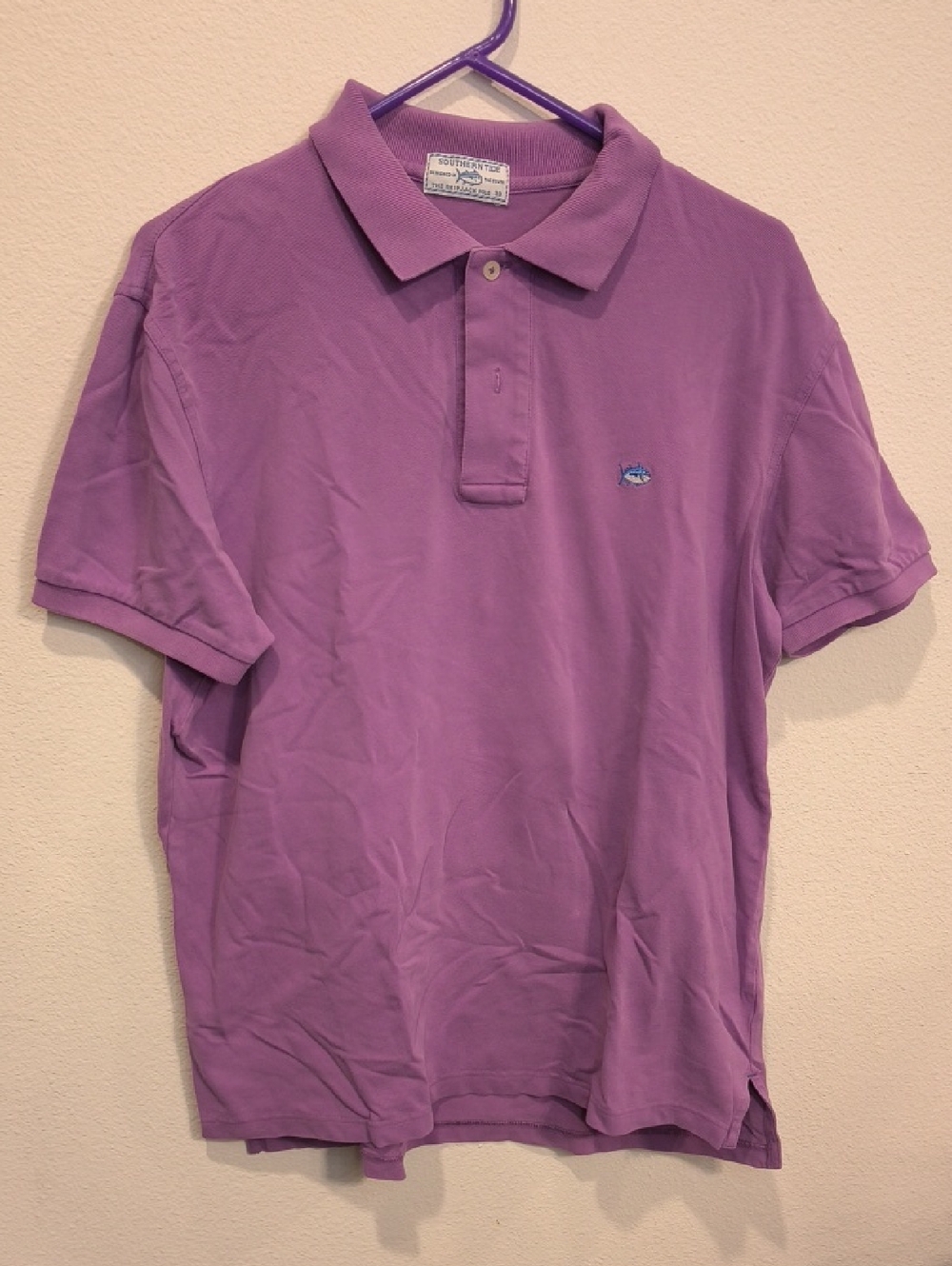 Southern Tide Lavender Polo Shirt with Embroidered Fish Men's Medium 38 Skipjack